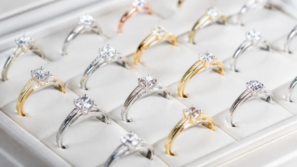 What is the best-selling piece of jewelry in jewelry stores?